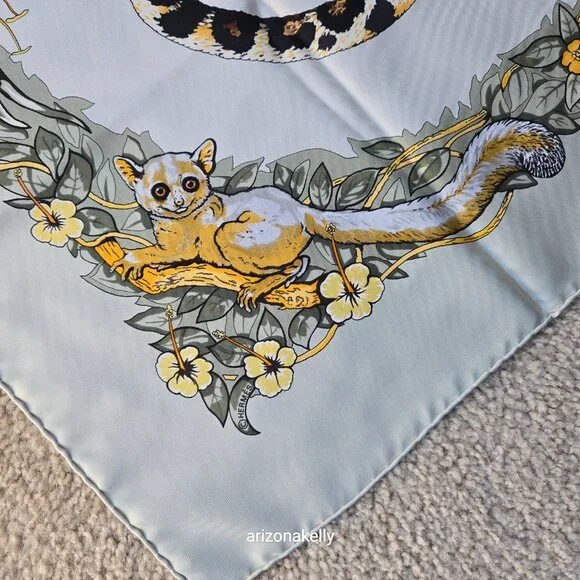 PERFECT Hermès Jungle Love Silk Scarf Leopards Robert Dallet - Picture 14 of 17